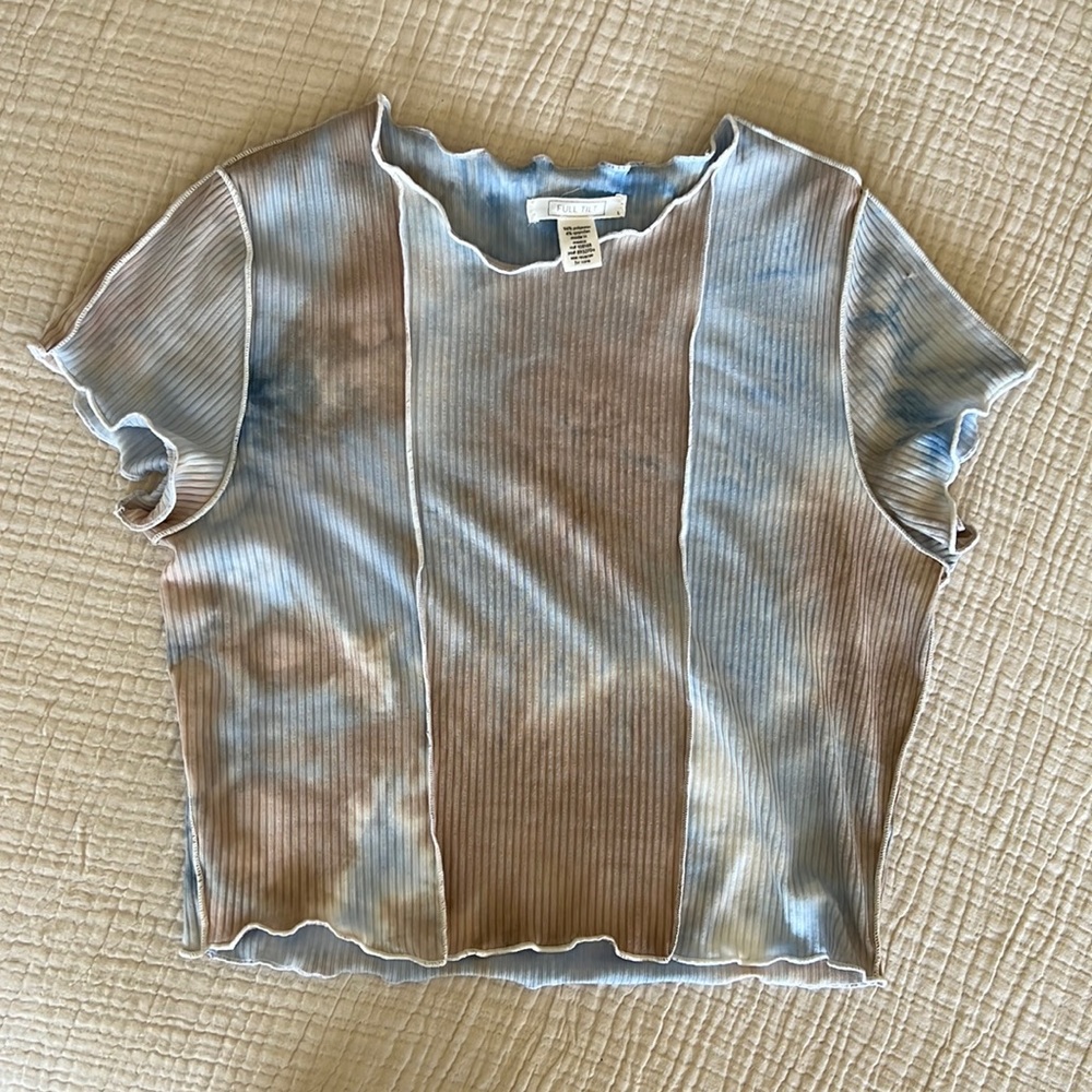 Cropped exposed stitch top